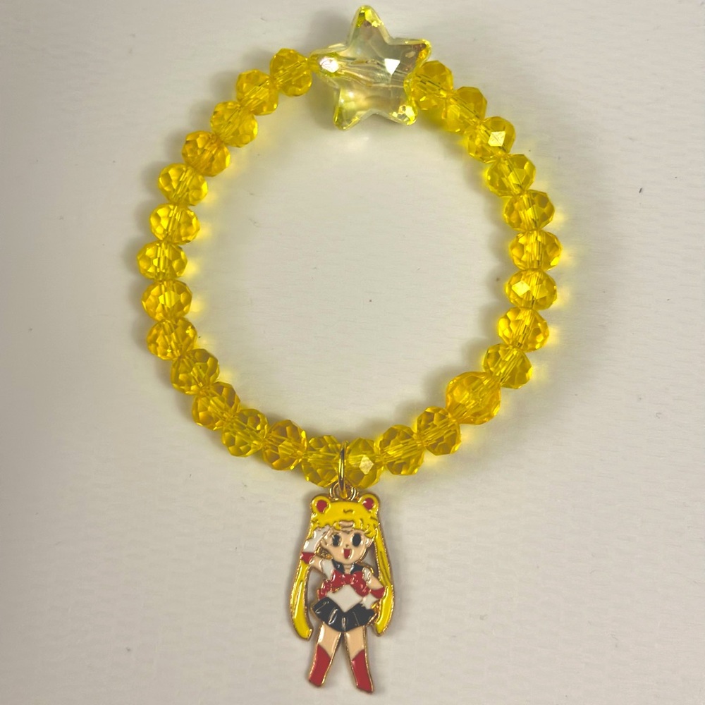Sailor Moon, Crystal yellow charm bracelet